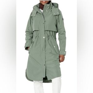 Joules Women's Waterproof Raincoat in Sage Green Size 16